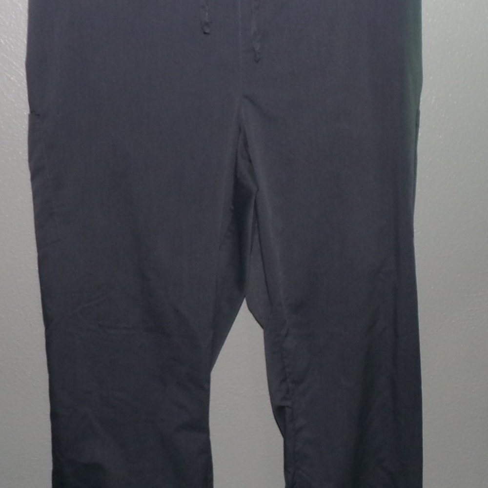 Dagacci scrub pants